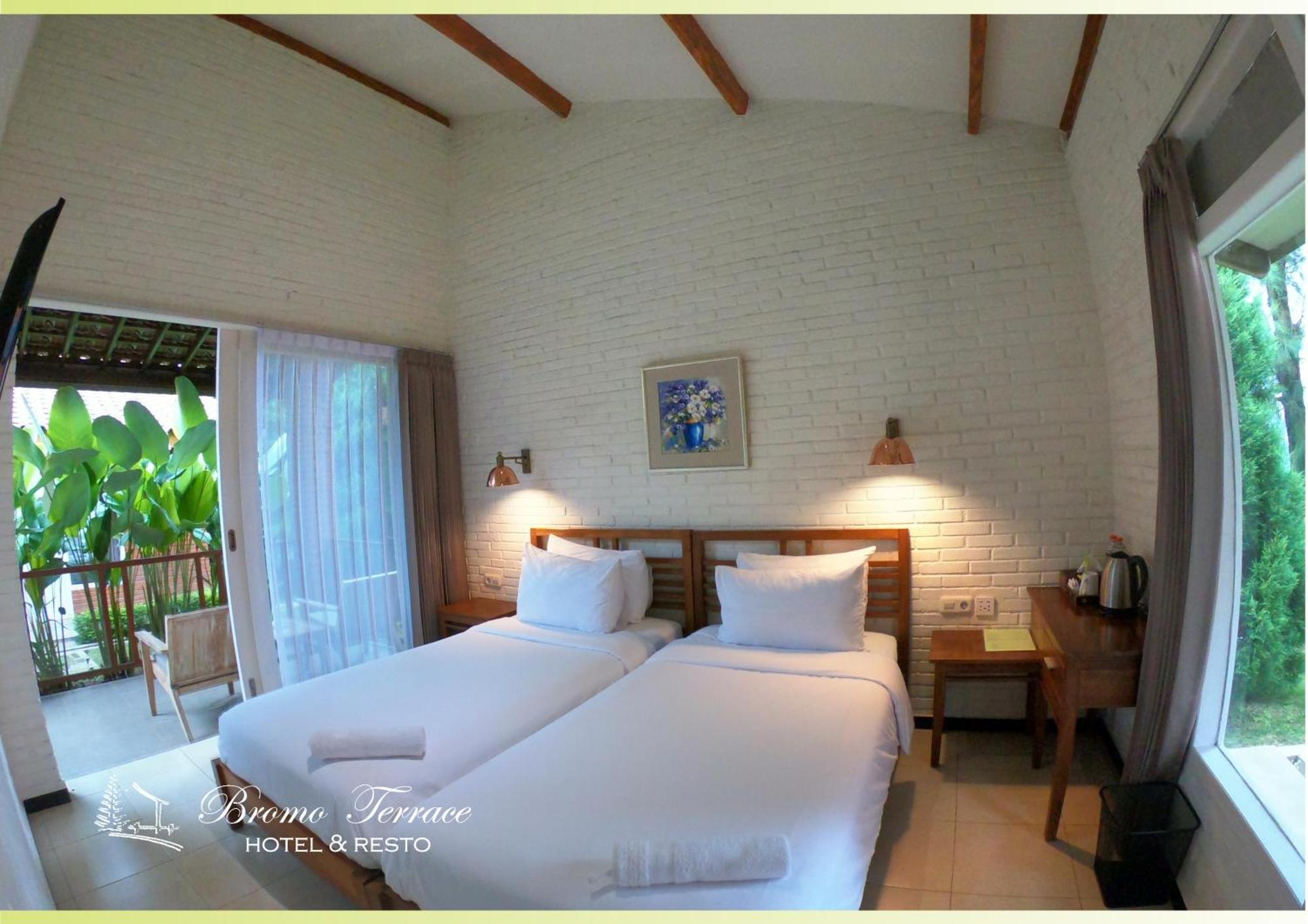 Bromo Terrace Hotel Exterior foto